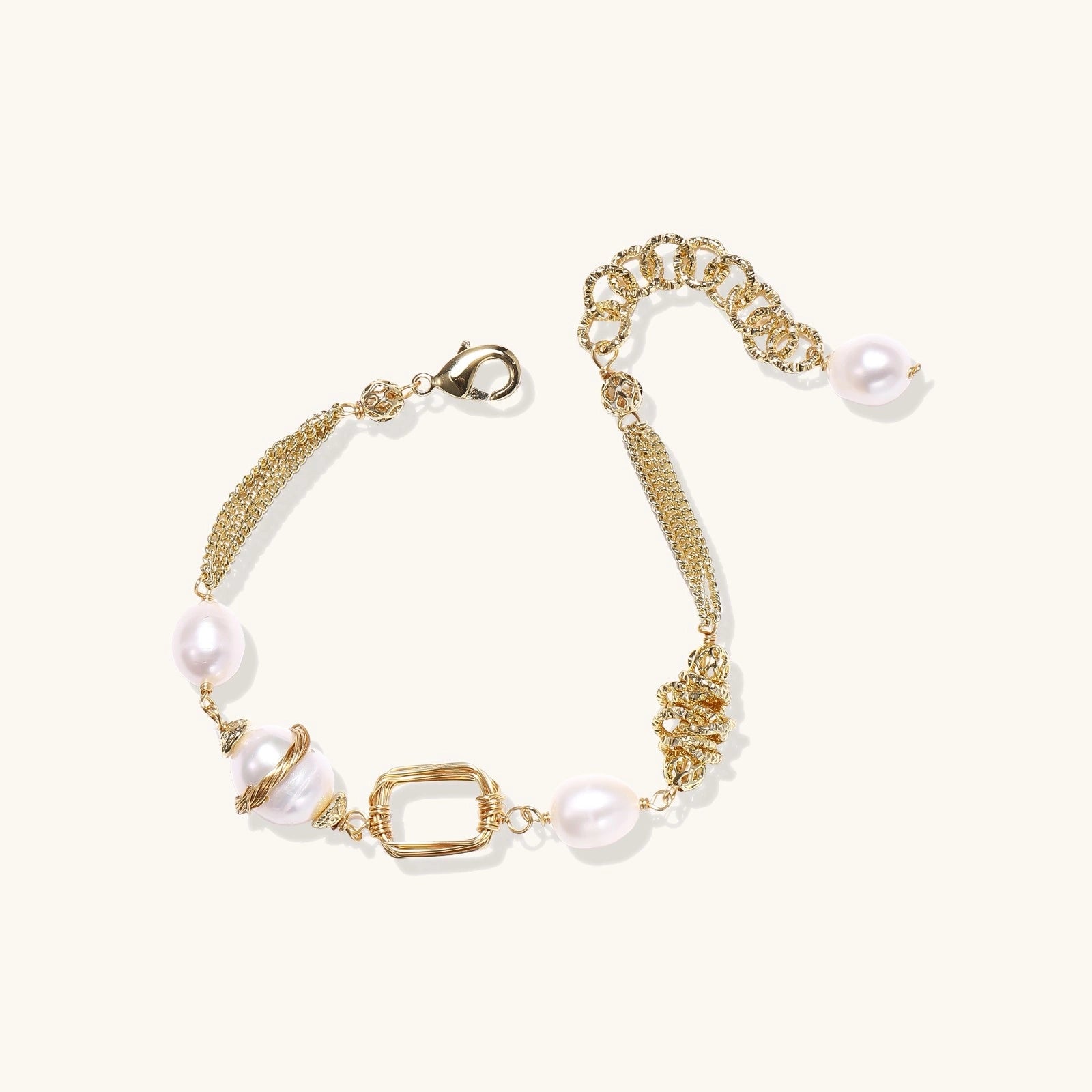 Pulsera de Cadena con Perla Dorada