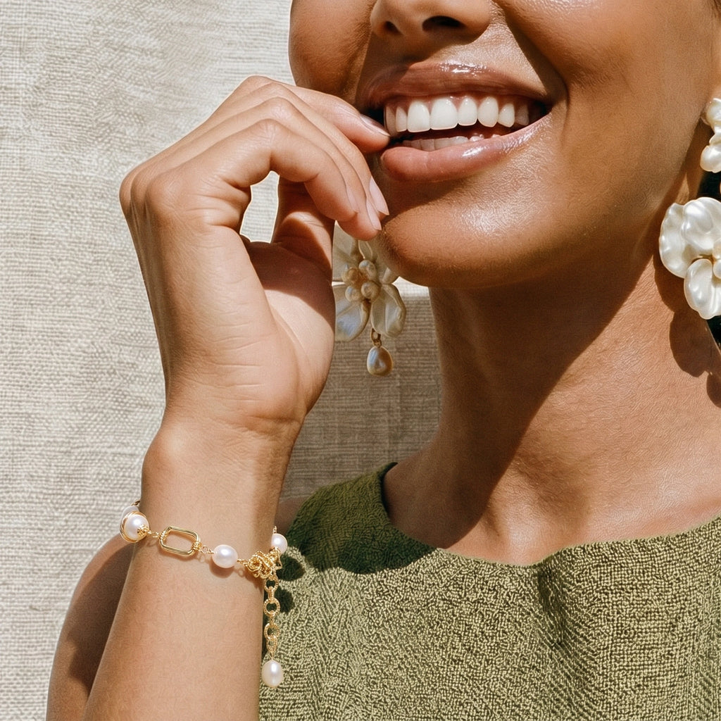 Pulsera de Cadena con Perla Dorada